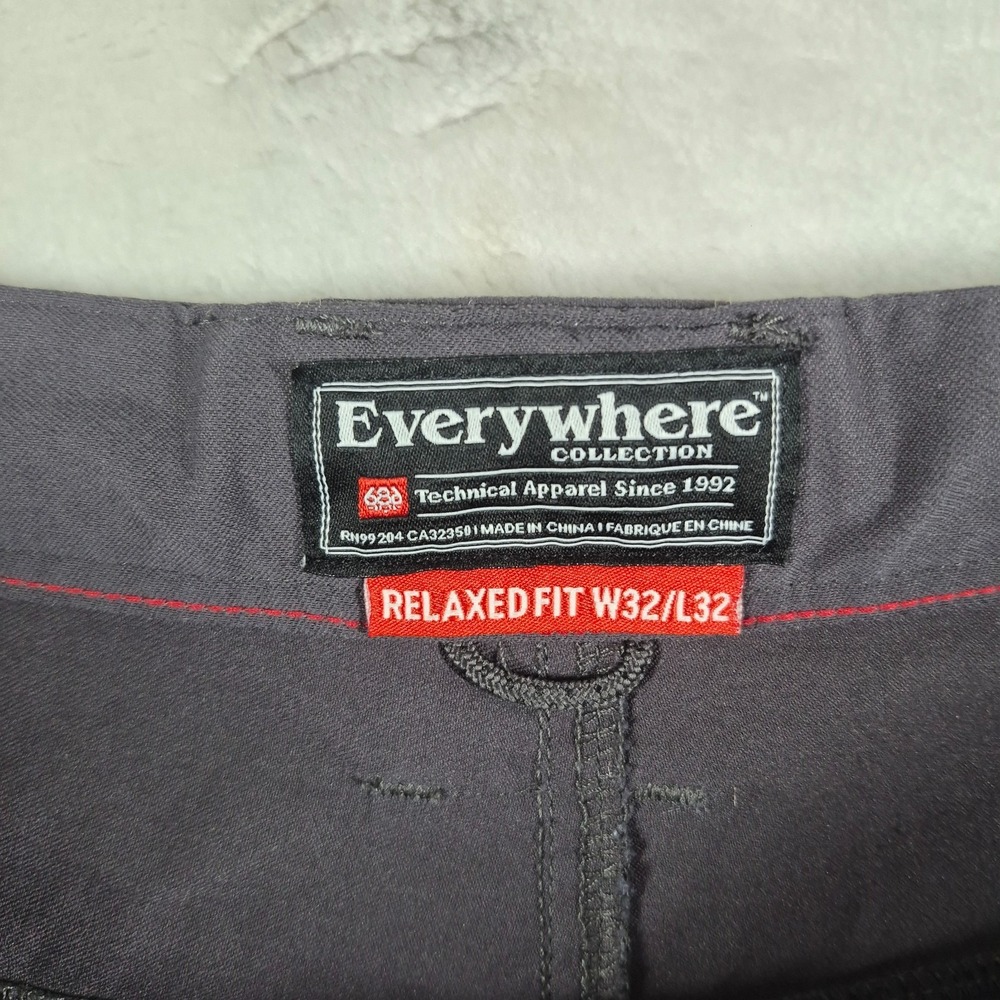 686 Everywhere Pants Men's 32x32 Dark Gray Relaxed Fit Chino Stretch Travel Hike - Picture 7 of 10